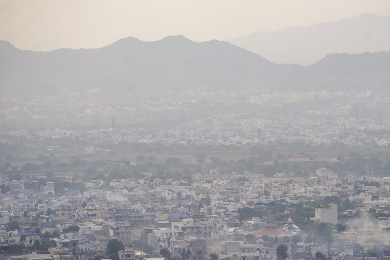 NyRsTADS-breaking_news-1-768x512