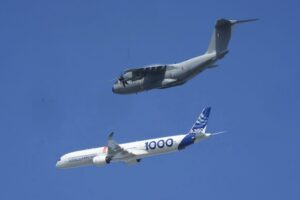 QFmI2K8j-breaking_news-768x512