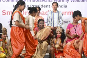 SLnS8nbt-breaking_news-768x512