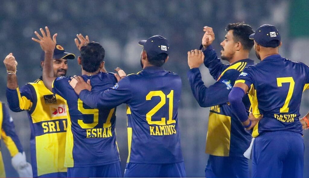 Sri-Lanka-clinch-a-thrilling-6-run-victory-in-the-final-over-beat-Pakistan-with-brilliance-from-Mishara-and-Chameera-to-enter-the-final