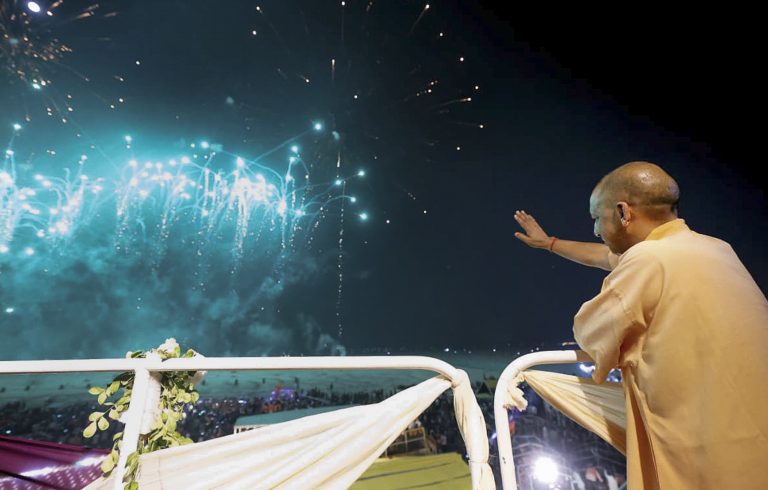 aNPKXF8y-breaking_news-768x490