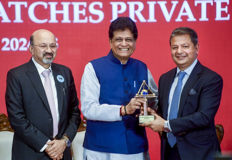 ao7Y9bUs-breaking_news-768x529