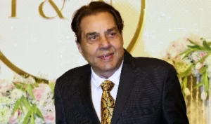dharmendra_medium_1625_21