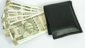 money-freepik-1762782066