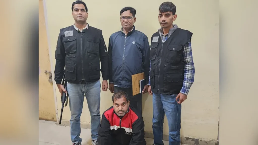 palwal-arrest-(2)-1763634056479