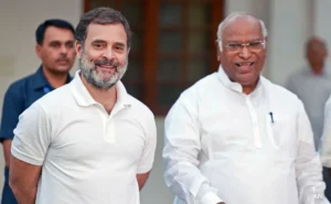 q5r80cf4_rahul-gandhi-mallikarjun-kharge-ani_625x300_22_August_24