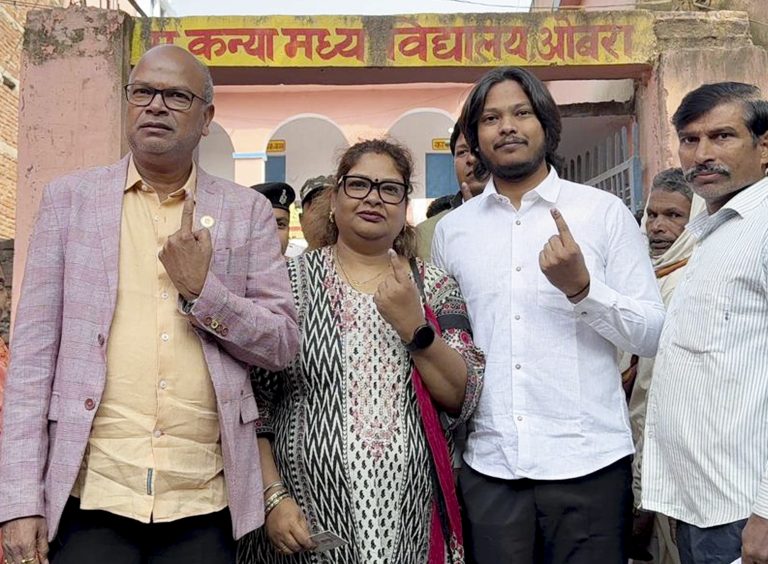 uArxBkN2-breaking_news-768x564