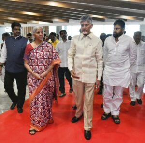 z5xRUCuu-breaking_news-1-768x754