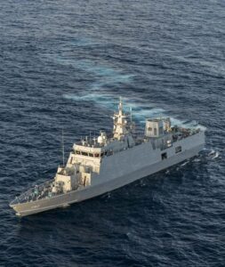 zWtEvWvE-breaking_news-1-696x826