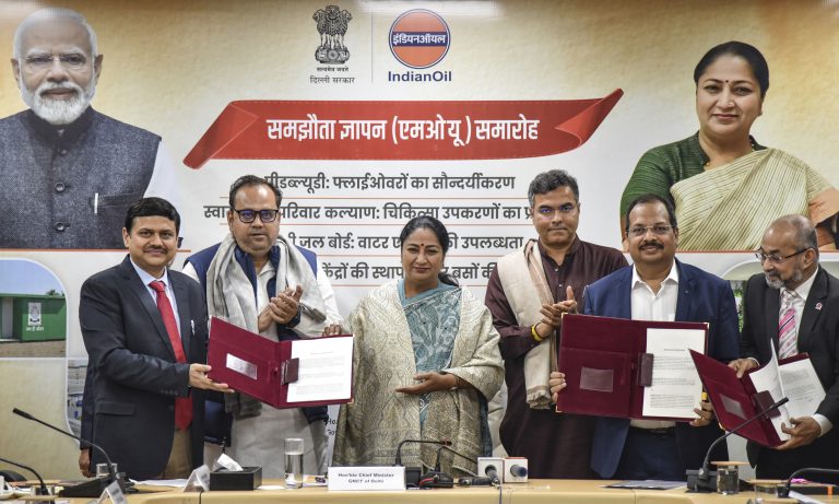 1P4jray3-breaking_news-768x461