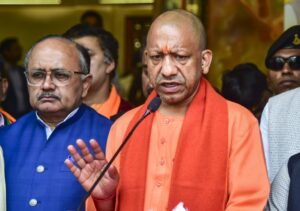 8xEJYJq0-breaking_news-1-768x541