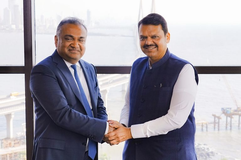 UCkkd1Ef-breaking_news-4620-768x512