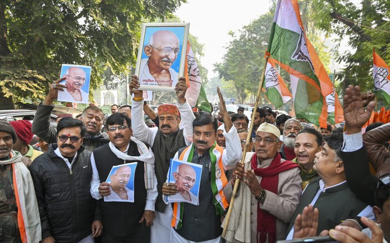 VXHTFCBp-breaking_news-768x479