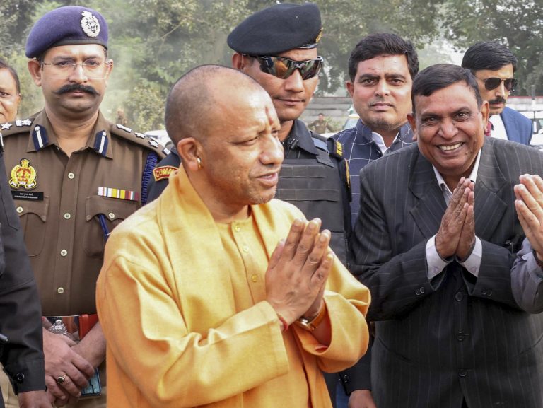 Xtsrsrdw-breaking_news-1-768x577