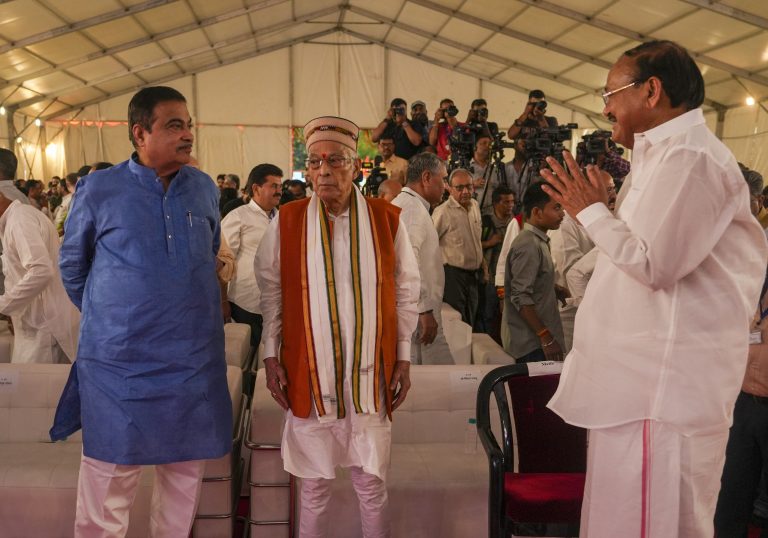 breaking_news-3692-768x538