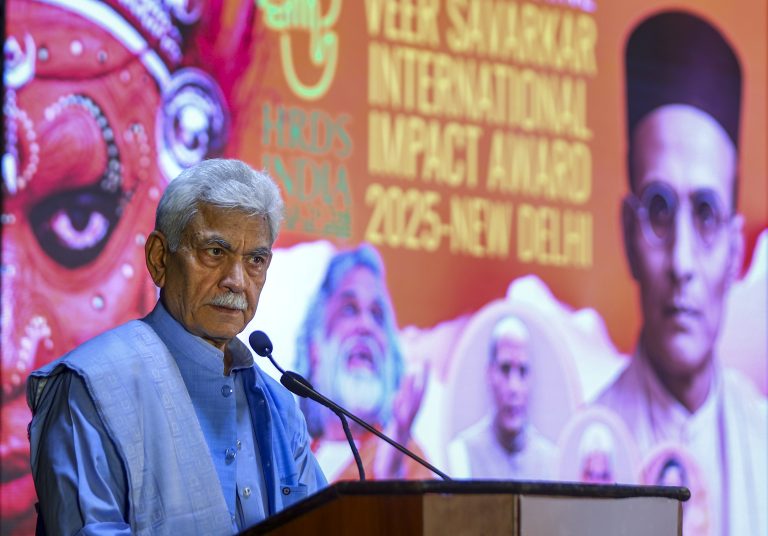 fbtcof8M-breaking_news-768x536