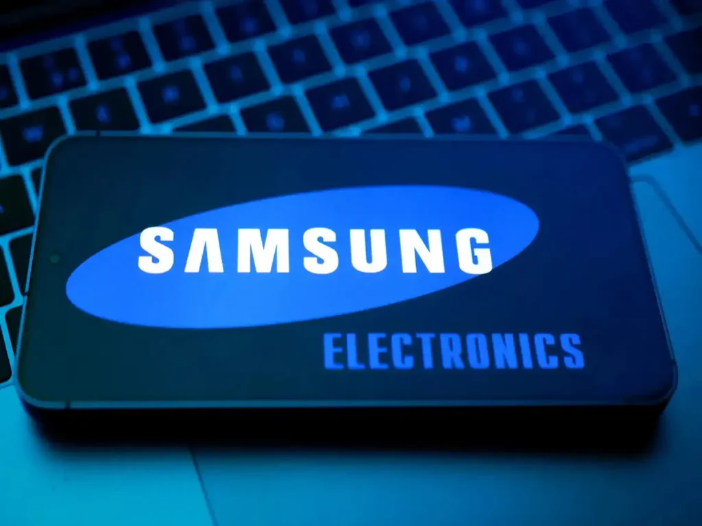 file-photo-illustration-shows-samsung-electronics-logo-1024x768