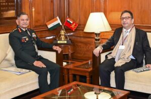 hFqKVVNk-breaking_news-768x506