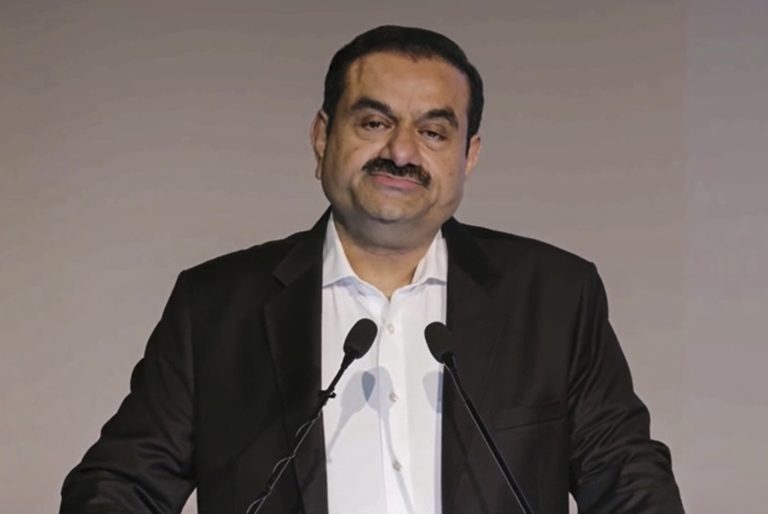 ljrYqulN-breaking_news-1-768x514