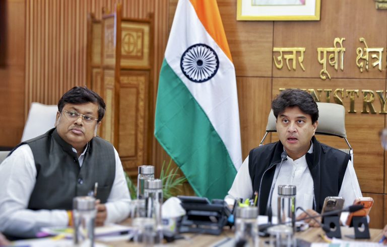 mD7NmNlr-breaking_news-768x491