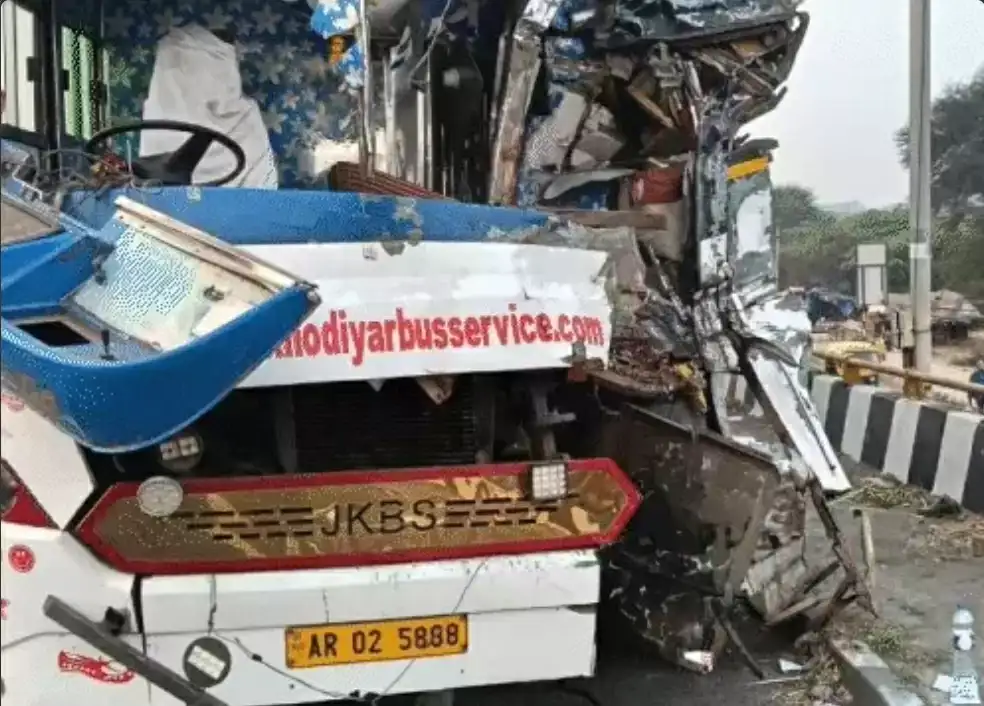 09649764e26f6a2c5f64b3ede82362f8