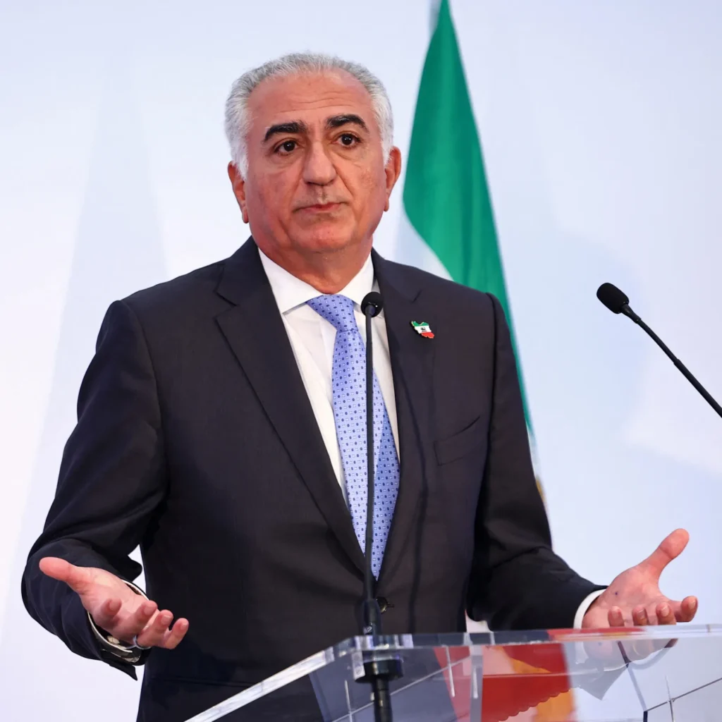 2025-06-23T120647Z_892648425_RC2C8FABONFL_RTRMADP_3_IRAN-NUCLEAR-REZA-PAHLAVI-1750681495