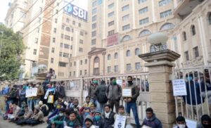 37a02aa439f9d148ae354fbb2e83ba0e