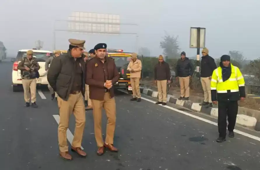 504732e8a07bc6f2253c4e9bc49be30f