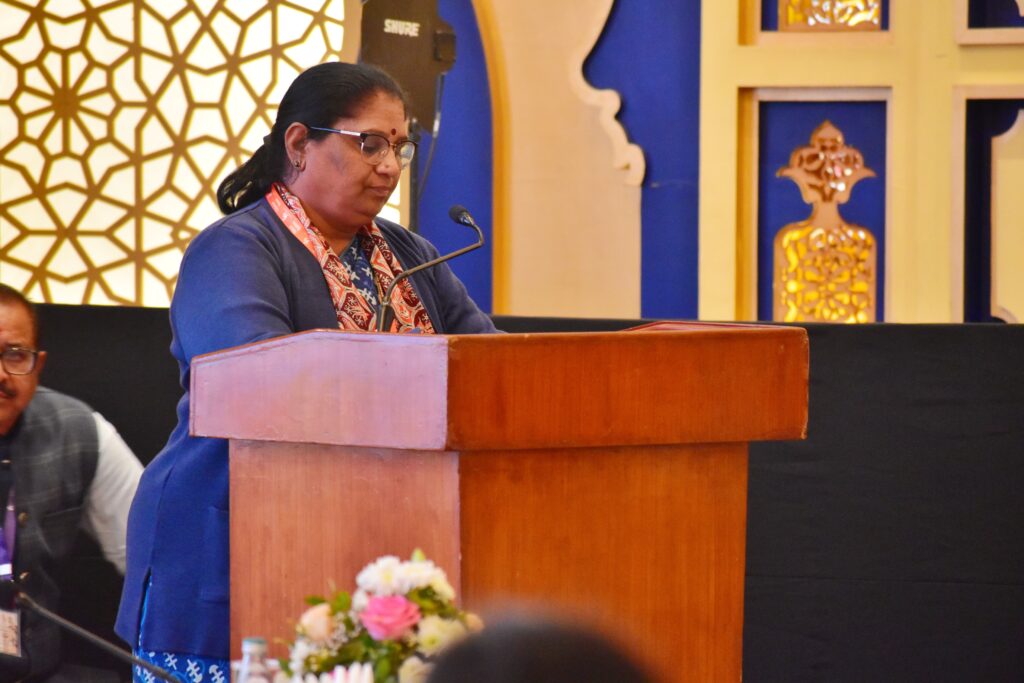 Inner-Bhopal120125051407