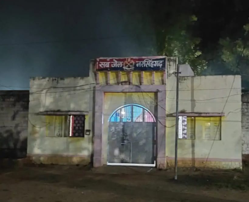 d8398a47b4dd018416ba8cb0d586c640_193386111