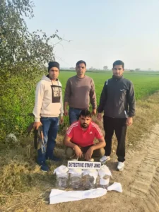 156d23a03a3895670f30660d308daf38