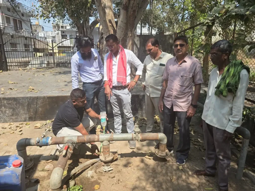 1a525d30048b9d3136968b0613bdcac4