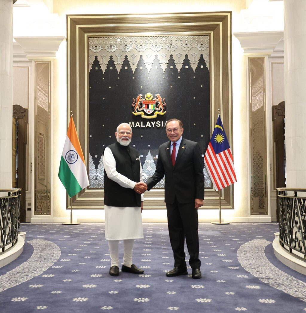 630677431_1701516641342561_6709883963011375556_n