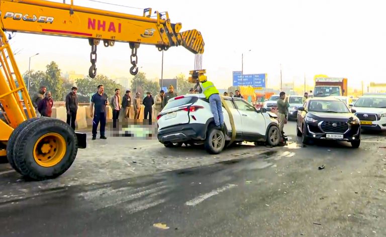 D5H23qj4-breaking_news-768x472