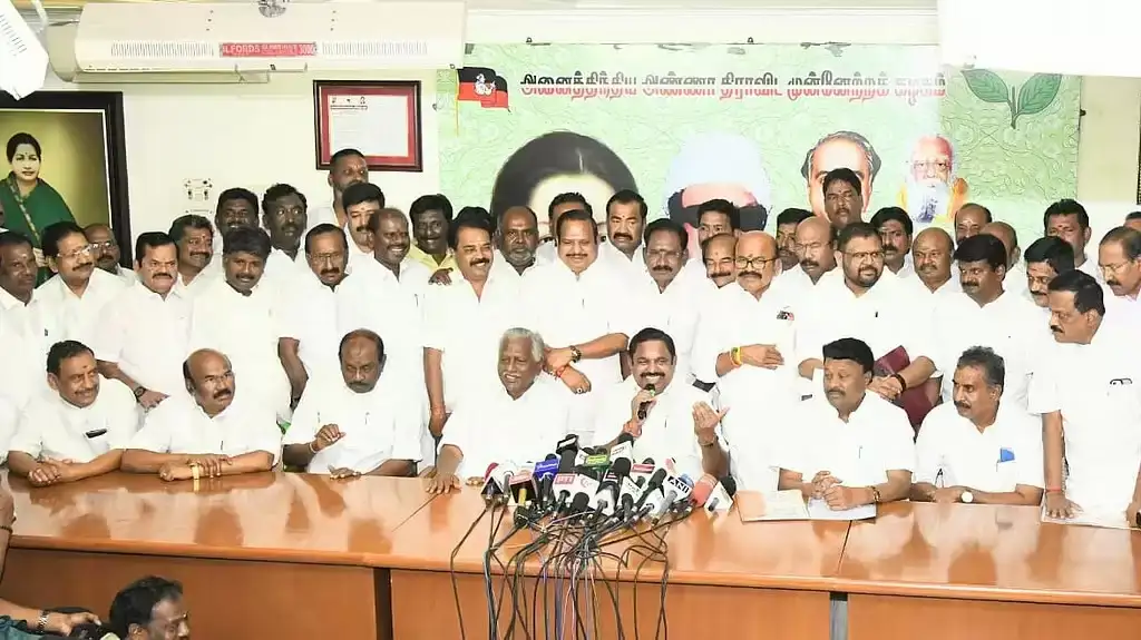 f9728c517c1fd4dab80babfe6ce18bee