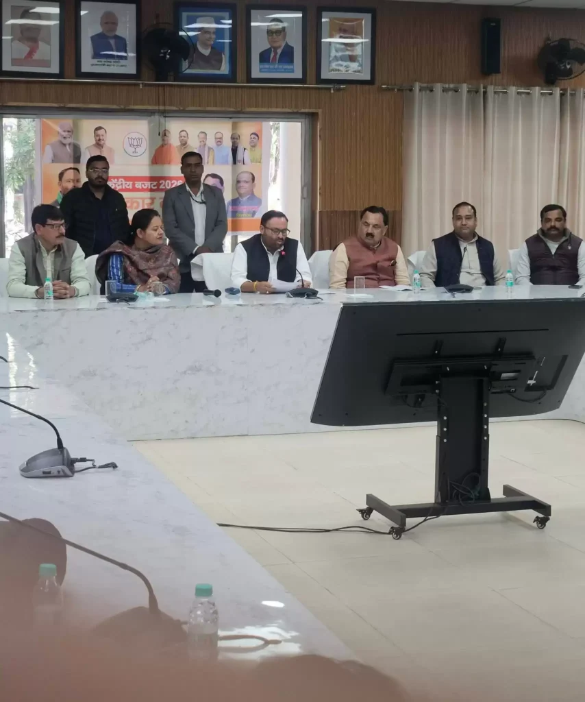 f98b270dd23a0fed4bac72f109447ee3