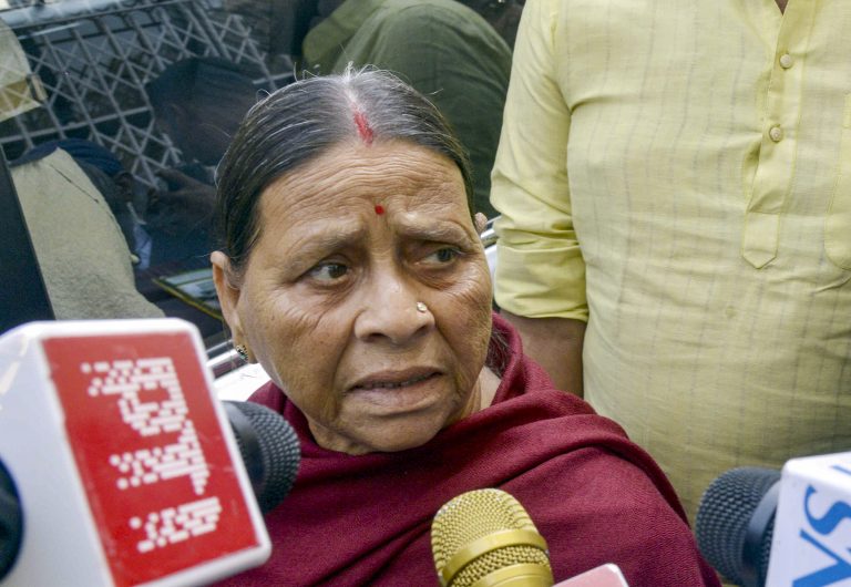 tnDXR7KI-breaking_news-768x530