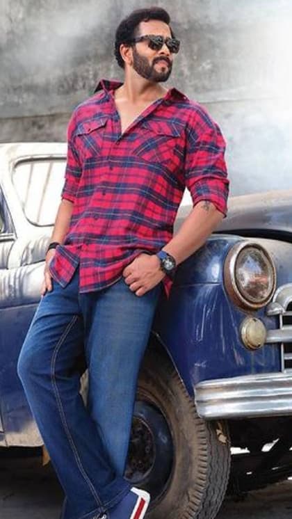 w-420,h-746,imgid-01hahr8q8kq1qx1414h2ddd7n6,imgname-rohit-shetty-film-singham-again-10-1694960475411