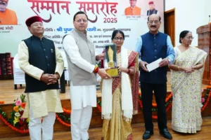 18994723785d43c5651a1fc645f0b8e2