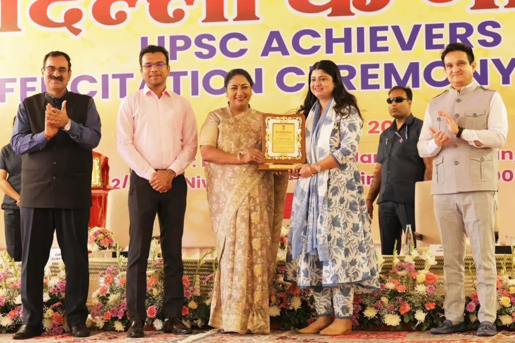 1e1ed5c67a54bc9f73c9c46e6966f80c