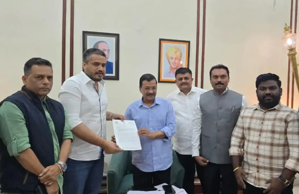 d9c4a44e7978a52b40f2bcbce7373e4b