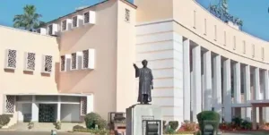 03e6ebde3695f12f6509b87d1cb84f3c