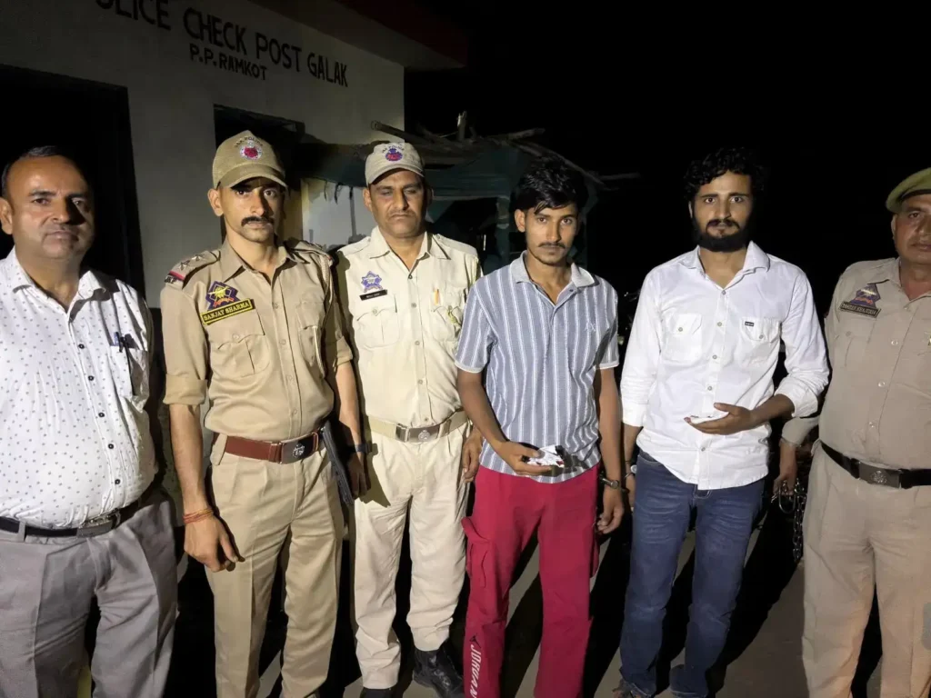 30c5f638c53f5b162e655372cac541a8