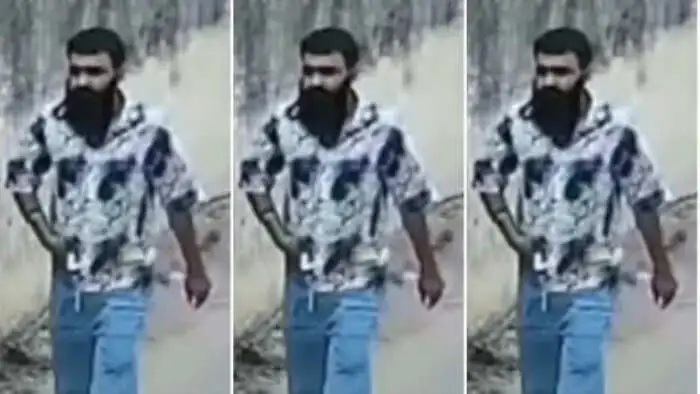 3984c46a6ca2418838763fc7aa32699a