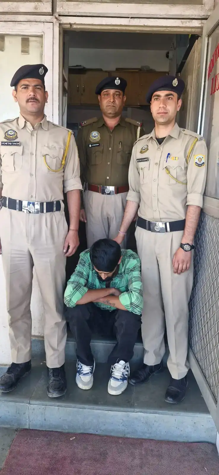 57d96cf8db65869d6678fa4b7e5d755d