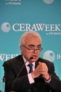 7527c215838140a98ead78ff21aff9de-609003