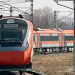 जम्मू से श्रीनगर तक चली वंदे भारत एक्सप्रेस ट्रेन