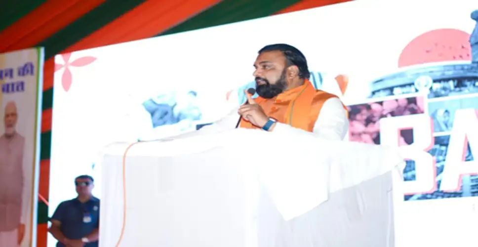 8489a0b802a711536af4e1af5b363d02