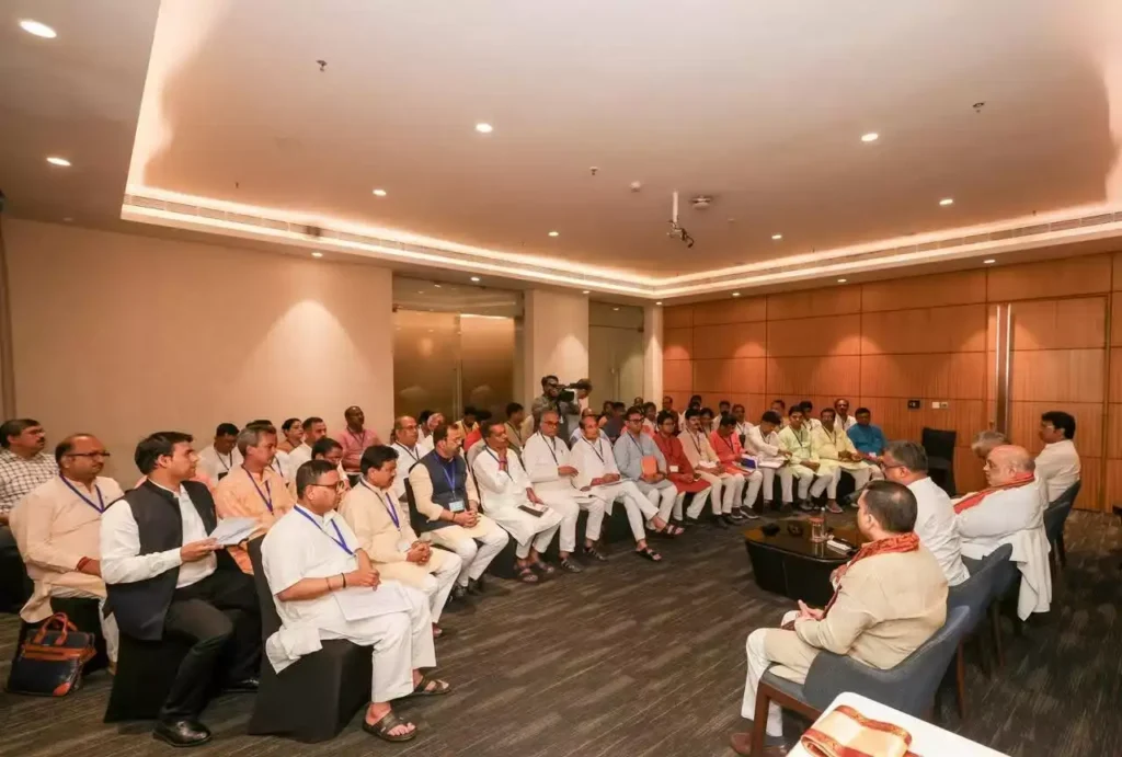 cc2dd9b69e879cd2968437e5069897de