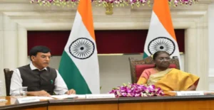 e32109cecfae0614605647fc5d46c491